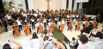 Recife celebra 36 anos do Método Suzuki com encontro musical
