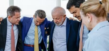 Lula repete 2005 ao se aproximar de evangélicos enquanto esquerda trava embate contra bancada cristã