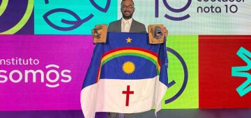 Professor pernambucano conquista o Prêmio Educador Nota 10: "Misto de emoções indescritível"