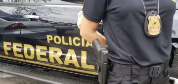 PF apreende relógios, vinhos, celulares e dinheiro vivo no apartamento do deputado Antônio Doido