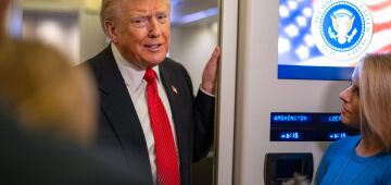 Trump celebra demissão de chefes da BBC que teriam adulterado seu discurso de 6 de janeiro