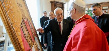 Papa Leão XIV se reúne pela primeira vez com presidente palestino Abbas