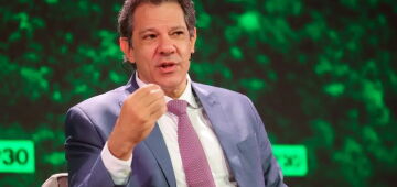 Selic não chegou a 15% por causa da política fiscal, diz Haddad