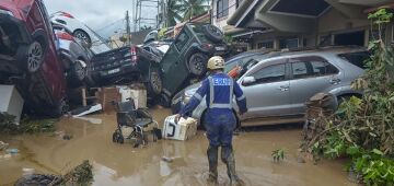 Tufão Kalmaegi deixa 26 mortos nas Filipinas