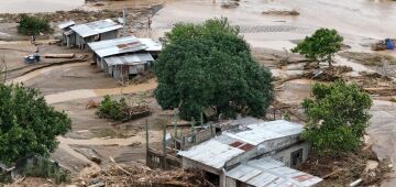 Tufão Fung-wong deixa dezenas de cidades sem energia elétrica nas Filipinas