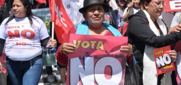 Equador celebra referendo sobre bases militares estrangeiras e nova Constituição