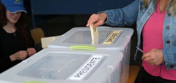 Chile elege presidente afetado pela criminalidade e com extrema direita em ascensão