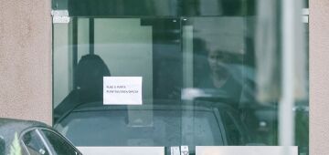 Na PF, Bolsonaro passa a maior parte do tempo vendo TV e acompanha a repercussão de sua prisão