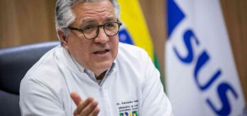 "Demos novos passos estruturantes para enfrentar grandes gargalos históricos do SUS", afirma Padilha