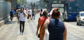 Cientistas alertam que meta do Acordo de Paris "não é mais plausível"