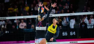 Após revés na semi, Brasil busca bronze no Mundial de vôlei de praia