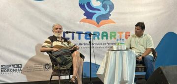 Na Literarte, Raimundo Carrero celebra 50 anos de carreira e comenta sucesso da Perna Cabeluda