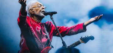 Gilberto Gil revisita seis décadas de carreira artística com a turnê "Tempo Rei" em Pernambuco