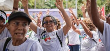 Prefeitura do Recife realiza Caravana de Direitos 60+ e garante benefícios para mais de 800 idosos