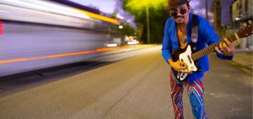 Juvenil Silva funde brega e psicodelia em novo single, "Paixão em Linha Reta"