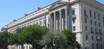 EUA anuncia que mais de 10 mil imigrantes foram detidos em Los Angeles desde junho