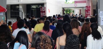 Reflexão sobre envelhecimento da sociedade brasileira surpreende candidatos em primeiro dia do Enem