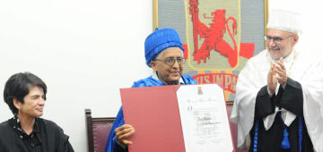 Poeta Dedé Monteiro recebe título de Doutor Honoris Causa da UFPE: "doutor da rima"