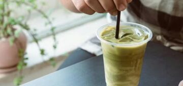 A bebida viral do ano: matcha é buscado nas redes sociais 5 vezes mais que o capuccino