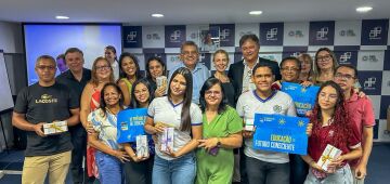 Detran-PE premia estudantes e professores em concurso estadual