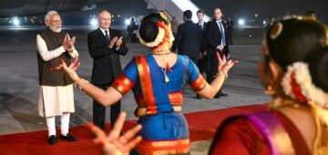 Putin faz visita à Índia com defesa e comércio na agenda