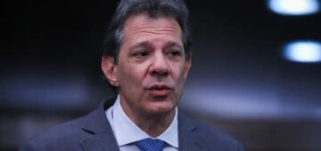 Haddad busca canal direto com EUA para rastrear peças de fuzis