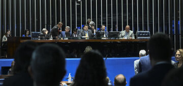 Senado aprova pagamento retroativo a de benefícios de servidores congelados na pandemia