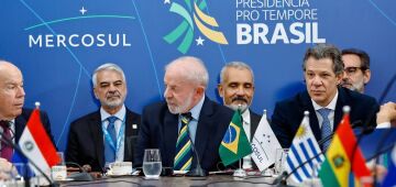 Intervenção na Venezuela seria catástrofe humanitária, diz Lula