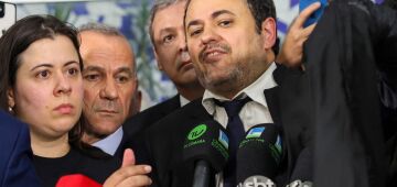 Glauber questiona Motta por truculência após ser retirado da cadeira da Presidência da Câmara