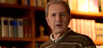 Ex-presidente equatoriano Rodrigo Borja morre aos 90 anos