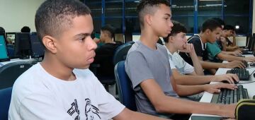 Unicef promove mais de 1 milhão de oportunidades para jovens no país