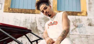 Léo da Bodega e Orquestra do Avesso lançam o EP "A Folia Começa no Amparo" 