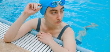 Benefícios da fisioterapia aquática em pacientes com lesões e doenças neurológicas