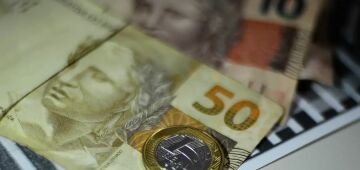 Tesouro paga R$ 1,05 bi em dívidas de estados e municípios em novembro