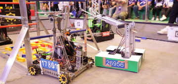 Festival de Robótica reúne jovens competidores do Nordeste