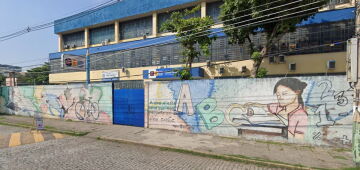 Criança de 10 anos perde a visão de um olho após agressão em escola do Rio