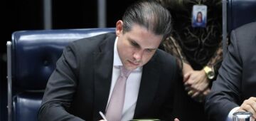 Motta: novo ministro do Turismo ajuda Lula no Congresso e admite altos e baixos com o governo