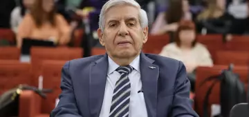 Moraes manda Heleno passar por perícia médica em 15 dias