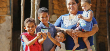 Programa Mães de Pernambuco abre 2.512 novas vagas para mães em vulnerabilidade social