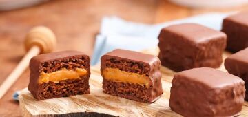 Pão de mel em casa: aprenda a receita da sobremesa com recheio de doce de leite