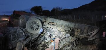 Empresário de Águas Belas e esposa morrem em sinistro entre caminhonete e carreta na BR-423