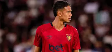 Sport oficializa transferência de zagueiro Riquelme Felipe ao Botafogo