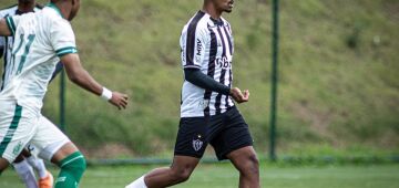 Santa Cruz acerta contratação do lateral Hamilton, ex-Atlético-MG 