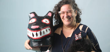 Tracunhaém celebra a La Ursa com uma escultura gigante no centro da cidade