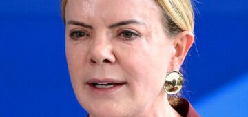 Na abertura do Conselhão, Gleisi Hoffmann destaca vitórias do governo em negociações com EUA