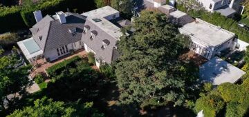 Como era a mansão de Rob Reiner, onde o diretor de 78 anos foi encontrado morto, junto da mulher