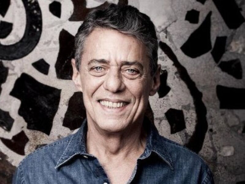 Chico Buarque: Artistas e Fãs Envio Mensagens de Carinho e Força Após Cirurgia no Crânio
