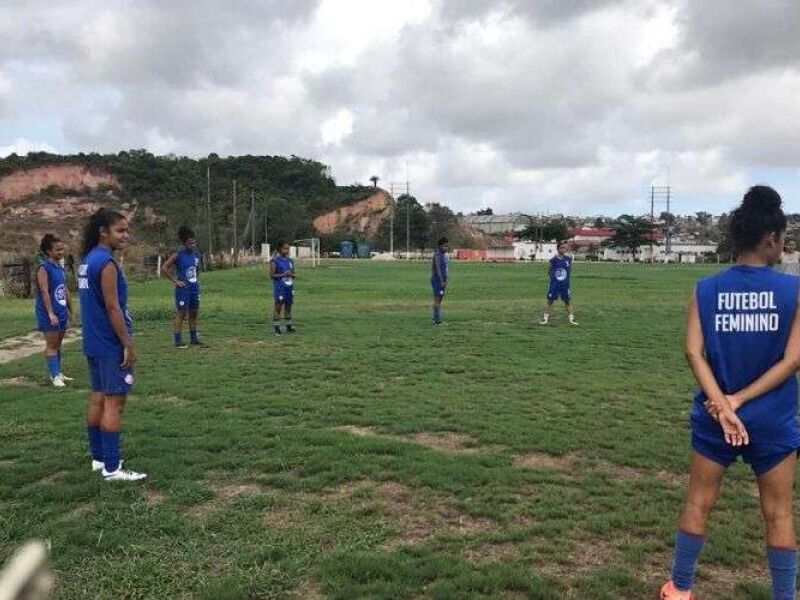 Náutico realiza seletiva para o futebol feminino - Folha PE
