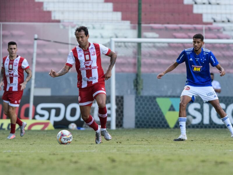 Com Um A Mais Náutico Empata Com Cruzeiro E Garante Permanência Na