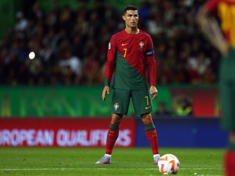 Cristiano Ronaldo celebra 20 anos ao serviço da Seleção Nacional